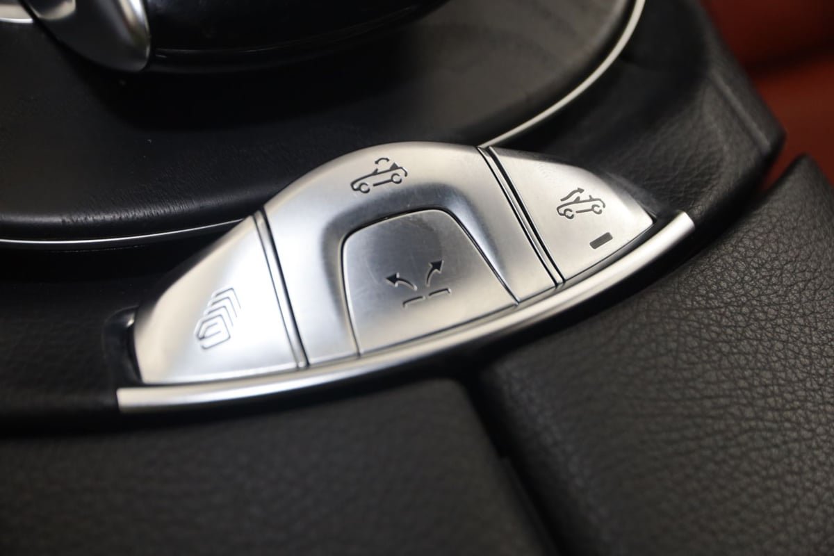 Used 2023 Mercedes-Benz E 450 Cabriolet w/ AMG Line image 9