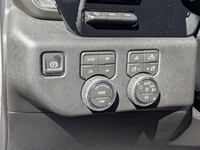 New 2026 Chevrolet Silverado 1500 High Country AWD/4WD image 14