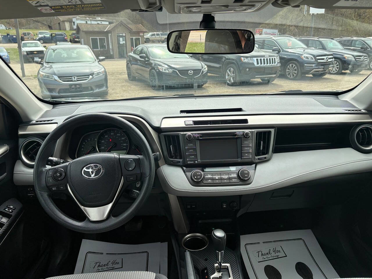 Used 2015 Toyota RAV4 XLE AWD/4WD image 11