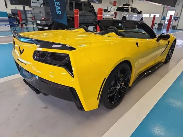 Used 2015 Chevrolet Corvette Stingray Convertible w/ 3LT Preferred Equipment Group RWD image 2