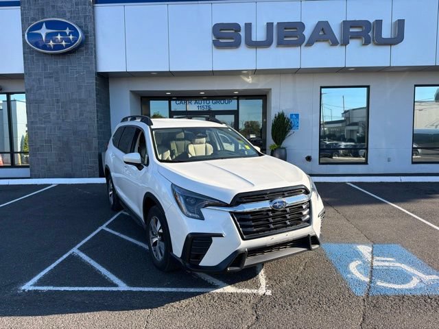 Used 2024 Subaru Ascent Premium w/ Convenience Package