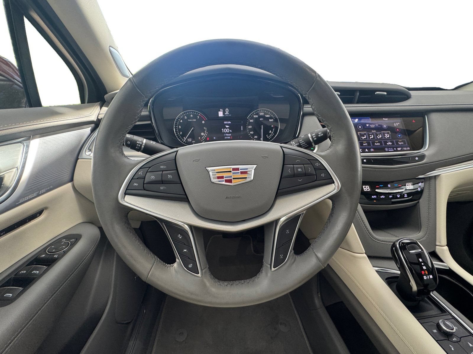 Used 2023 Cadillac XT5 Premium Luxury FWD image 14