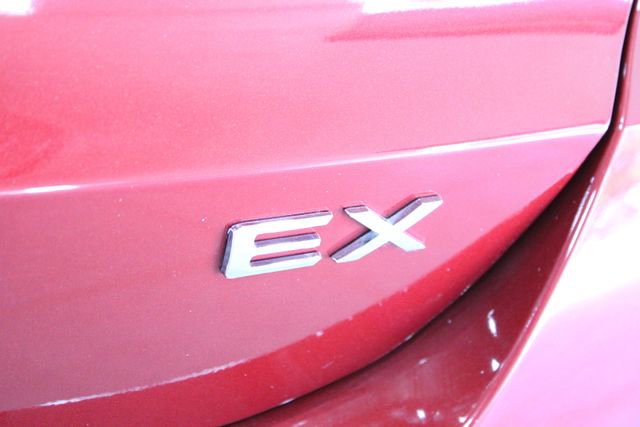 Used 2021 Kia K5 EX image 37