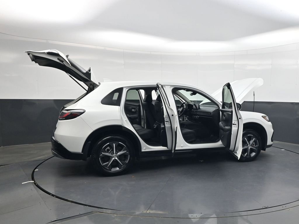 Used 2023 Honda HR-V EX-L image 34