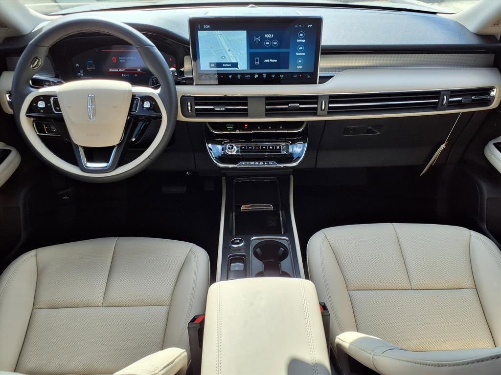 New 2026 Lincoln Corsair Premiere image 4