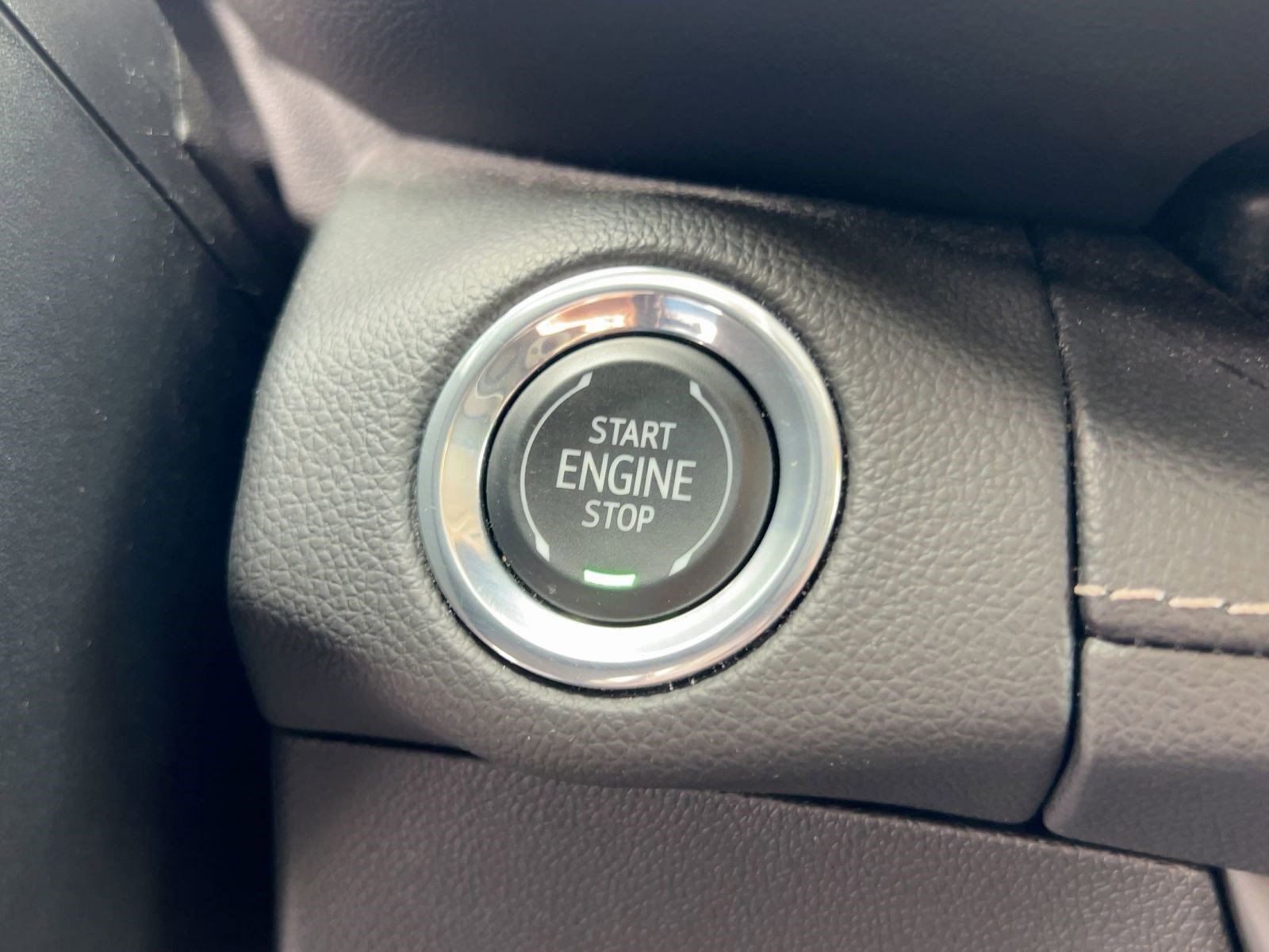 Certified 2023 Buick Envision Preferred w/ Sport Touring Package image 26