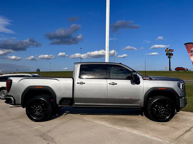 Used 2026 GMC Sierra 2500 AT4 w/ AT4 Premium Plus Package AWD/4WD image 2