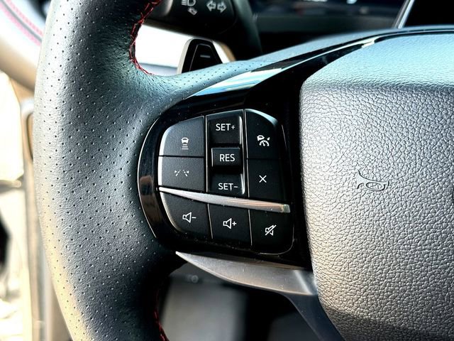 Used 2025 Ford Explorer ST AWD/4WD image 13