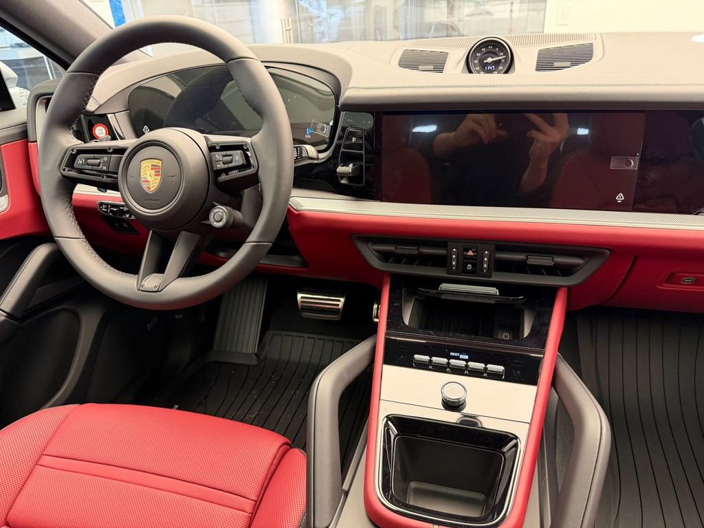 New 2026 Porsche Cayenne Coupe AWD/4WD image 14