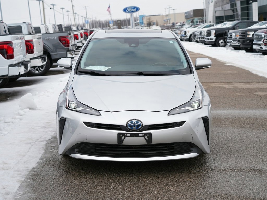 Used 2019 Toyota Prius XLE image 2
