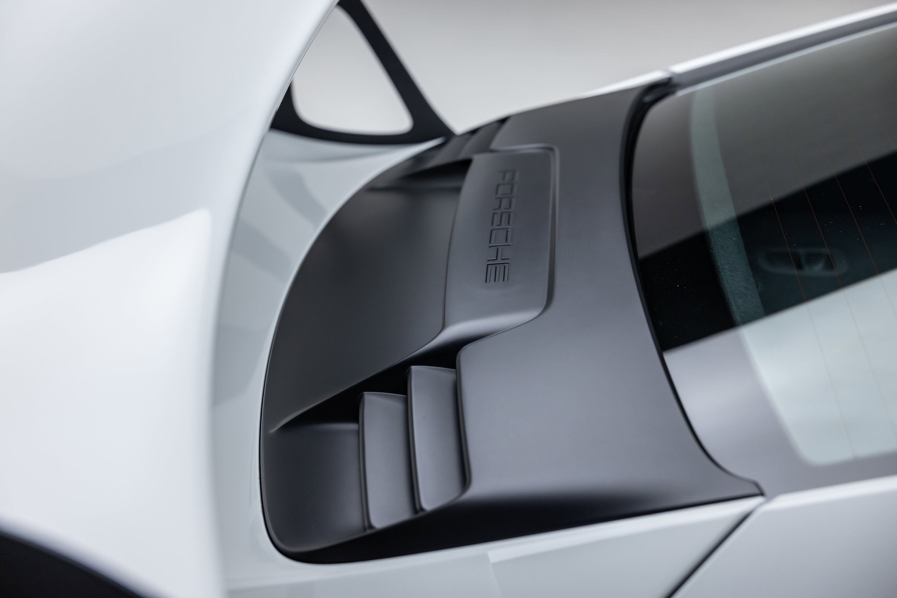 Used 2016 Porsche 911 GT3 RS image 37