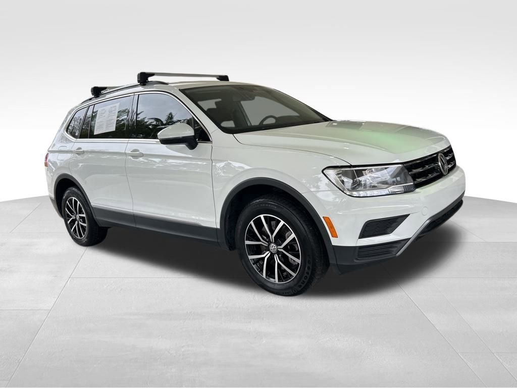 Used 2021 Volkswagen Tiguan SE video 2