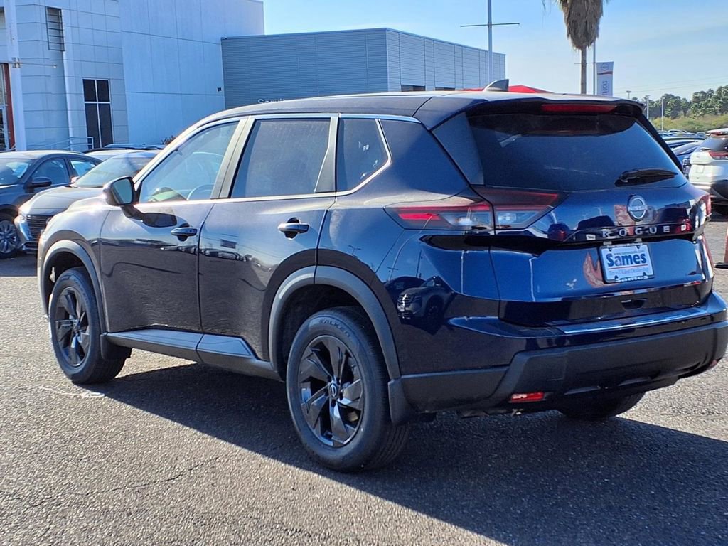 New 2026 Nissan Rogue SV w/ Cold Weather Package FWD image 5