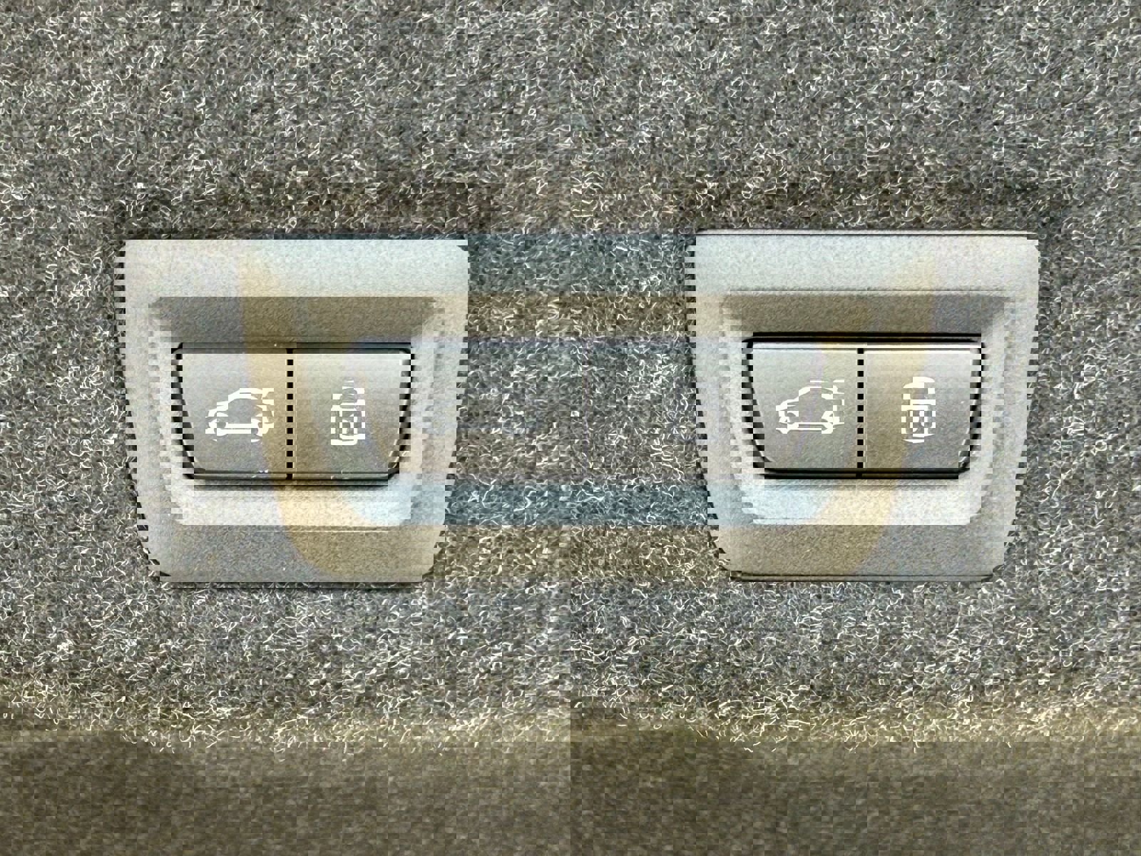 New 2026 BMW 550e xDrive w/ M Sport Professional Package AWD/4WD image 16