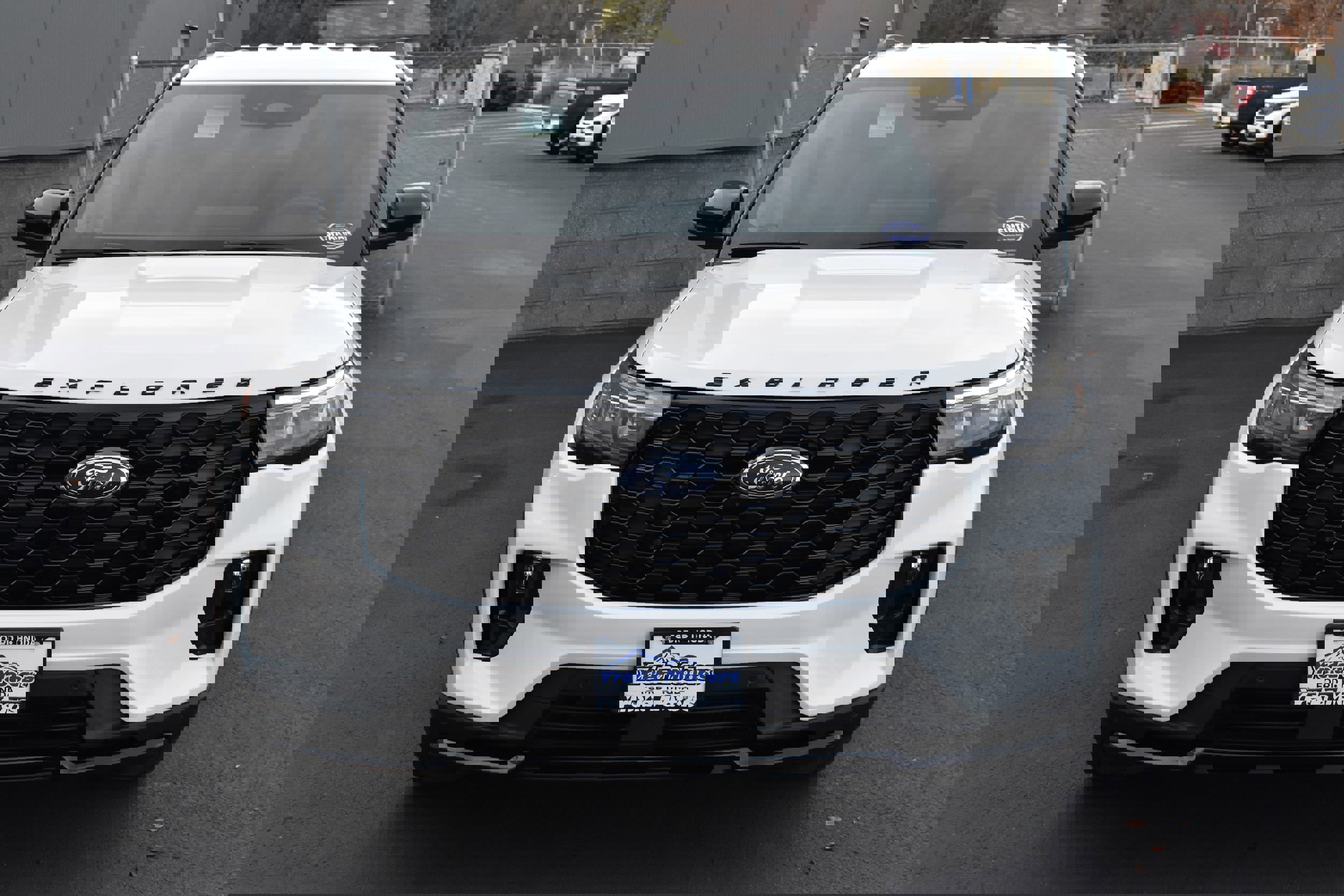 New 2026 Ford Explorer ST-Line image 3