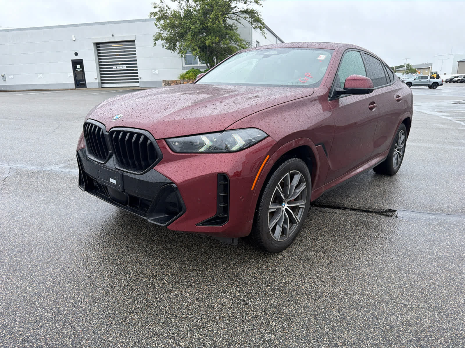 Used 2026 BMW X6 xDrive40i w/ Premium Package AWD/4WD image 4