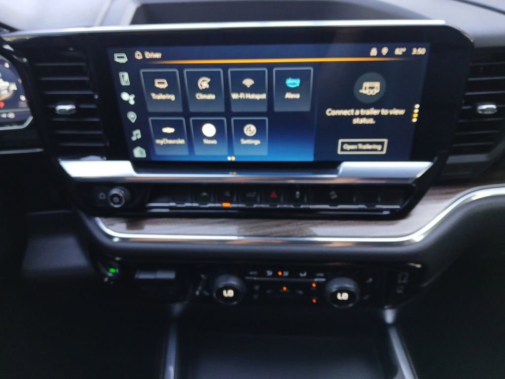 Used 2023 Chevrolet Silverado 1500 LT Trail Boss w/ Convenience Package II image 8