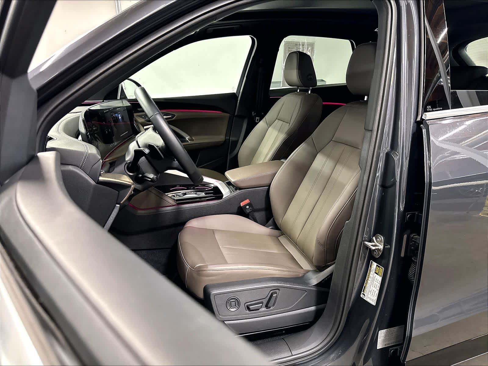 Certified 2025 Audi Q5 Premium w/ Premium Plus AWD/4WD image 26