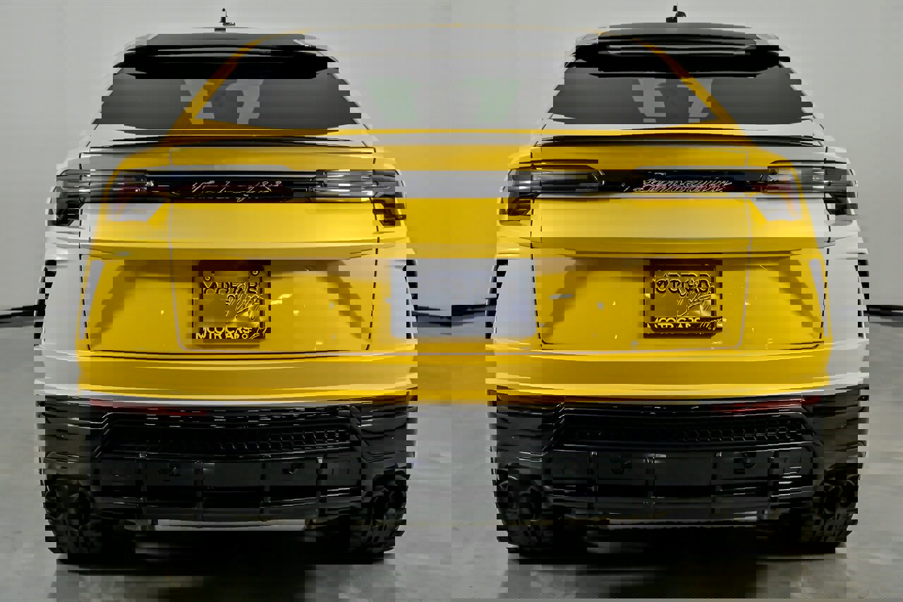 Used 2021 Lamborghini Urus image 11