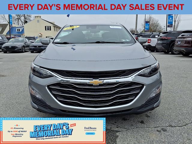Used 2023 Chevrolet Malibu LT FWD image 3