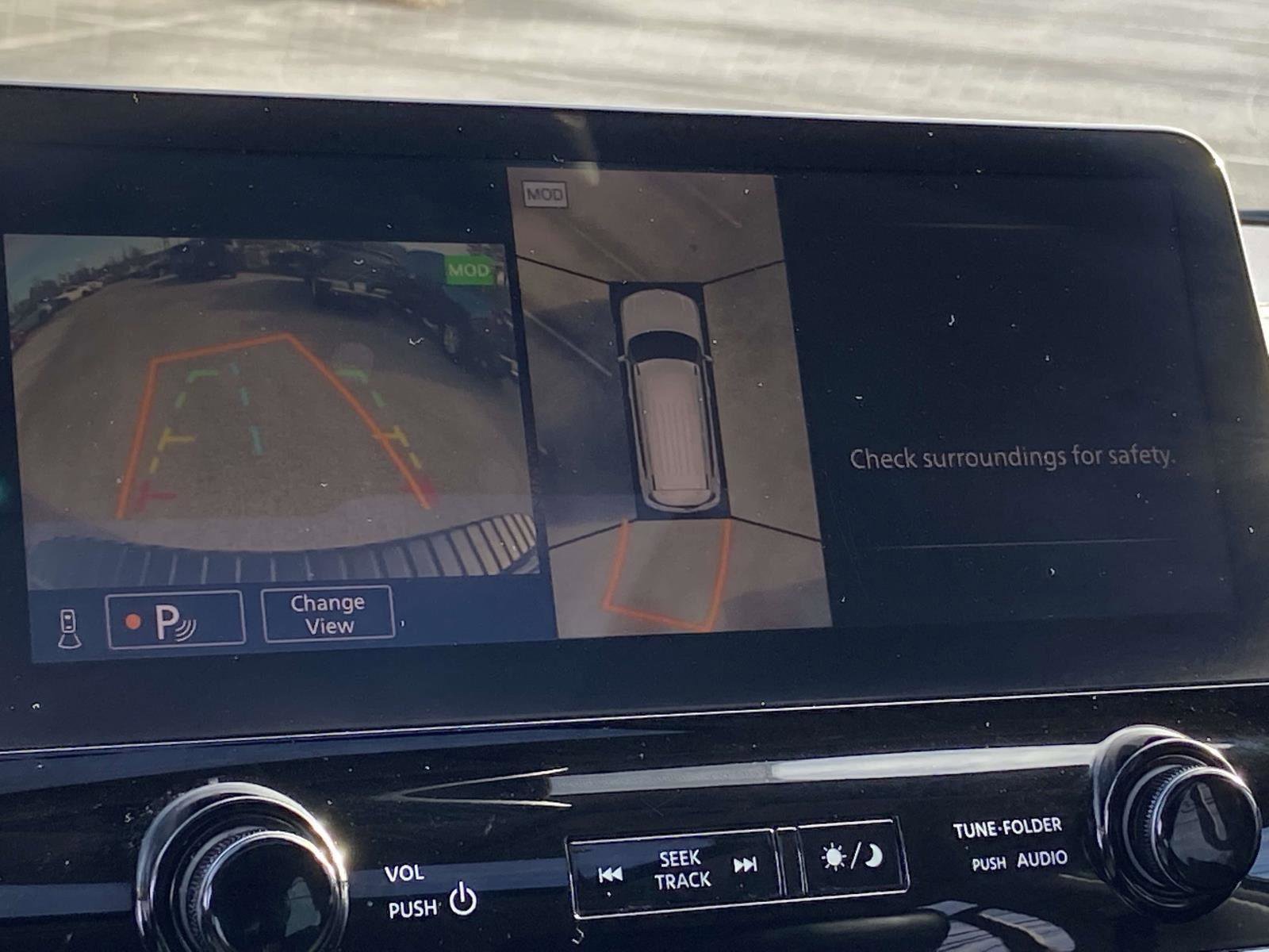 Used 2021 Nissan Armada Platinum image 21