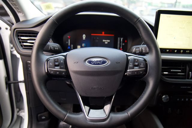 Certified 2024 Ford Escape SE FWD image 16