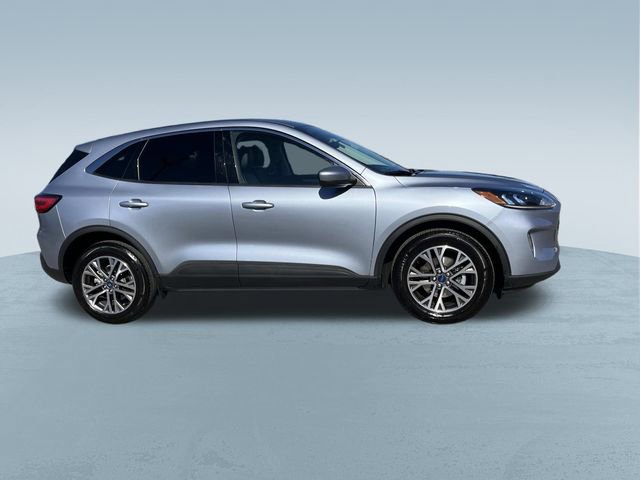 Used 2022 Ford Escape SEL w/ Technology Package image 2