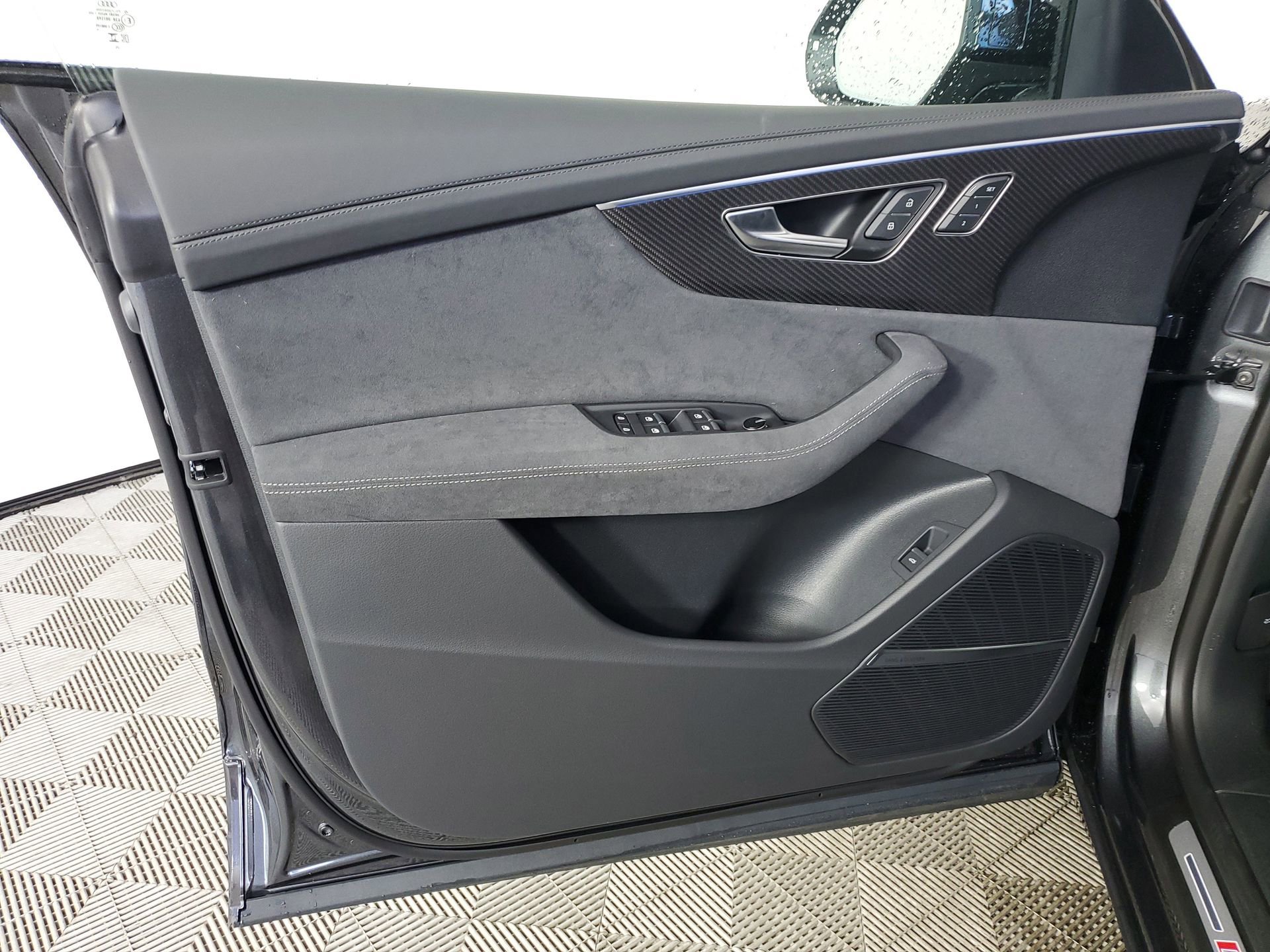 New 2026 Audi RS Q8 performance image 19