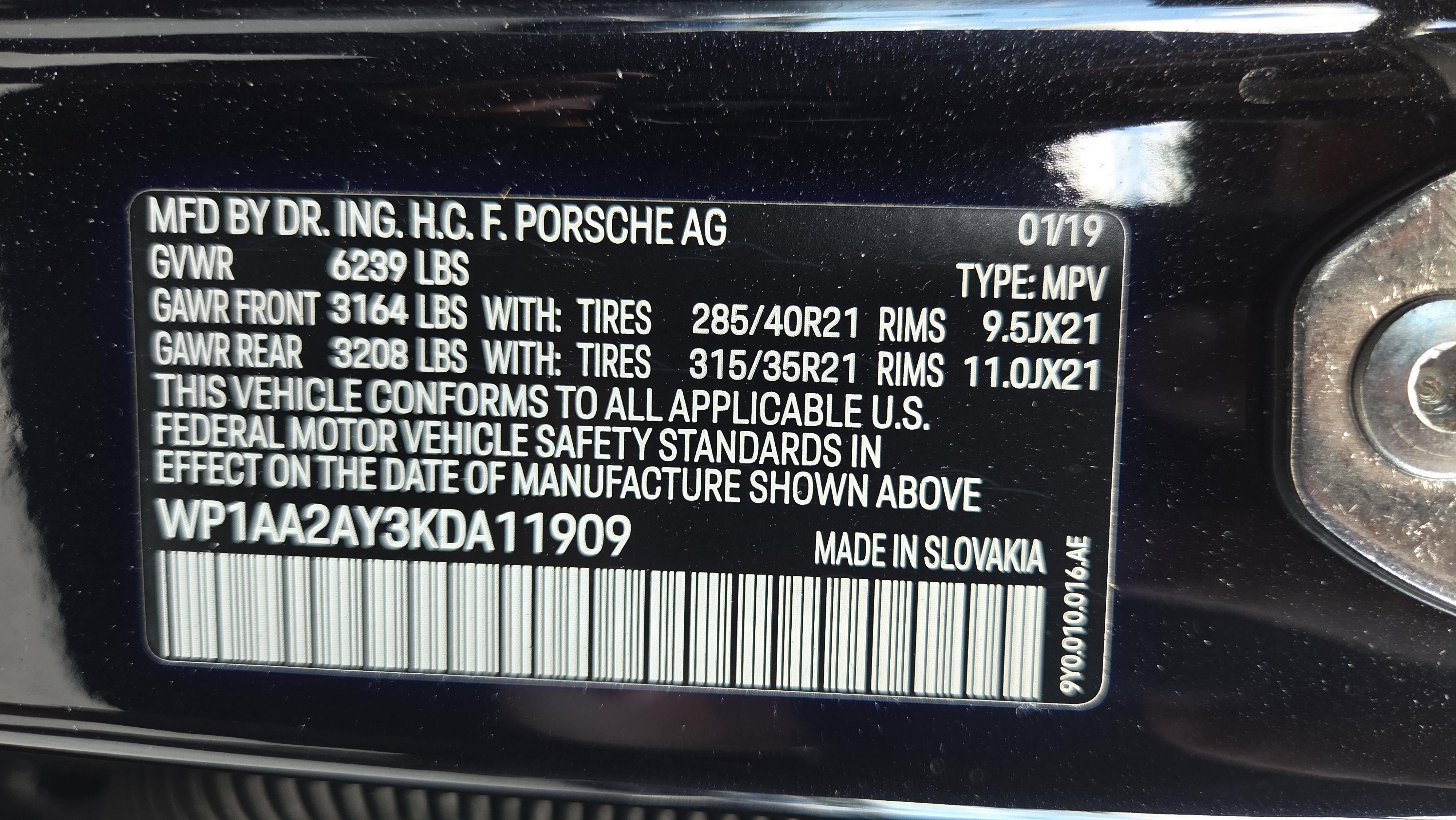 Used 2019 Porsche Cayenne image 24