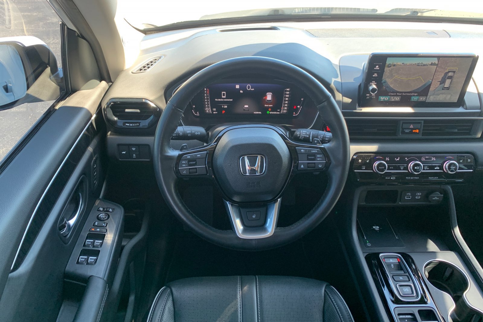 Certified 2023 Honda Pilot Elite image 18