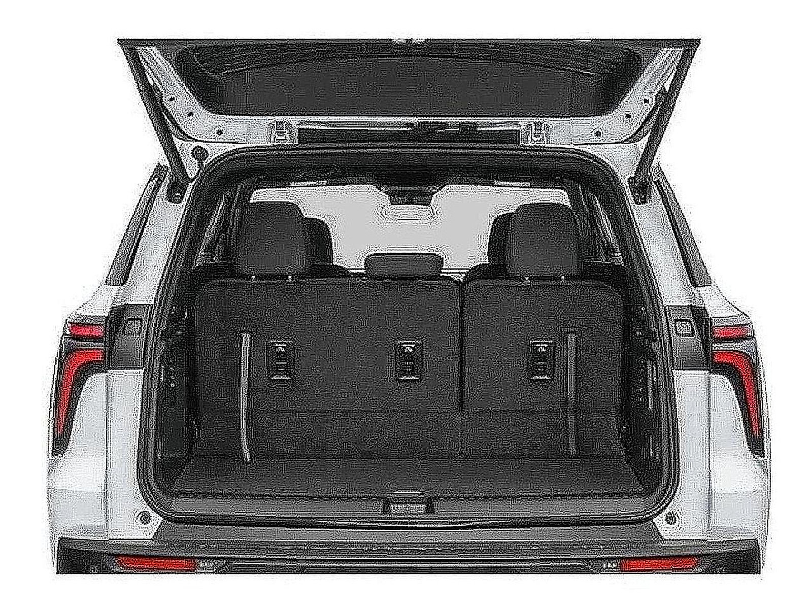 New 2027 Chevrolet Traverse LT w/ Driver Confidence Package AWD/4WD image 10