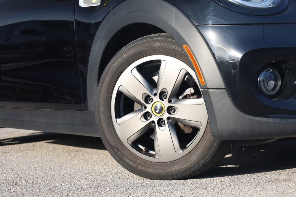 Used 2020 MINI Cooper SE w/ 6.5" Touchscreen Package image 3