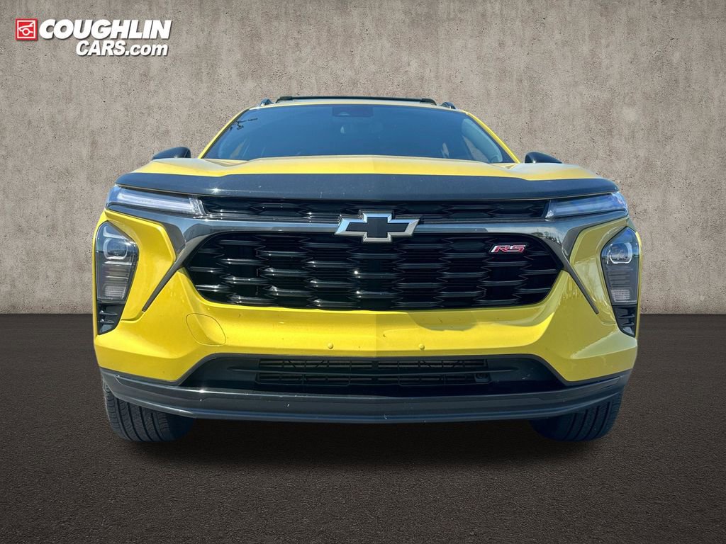 Used 2024 Chevrolet Trax RS w/ Sunroof Package image 3