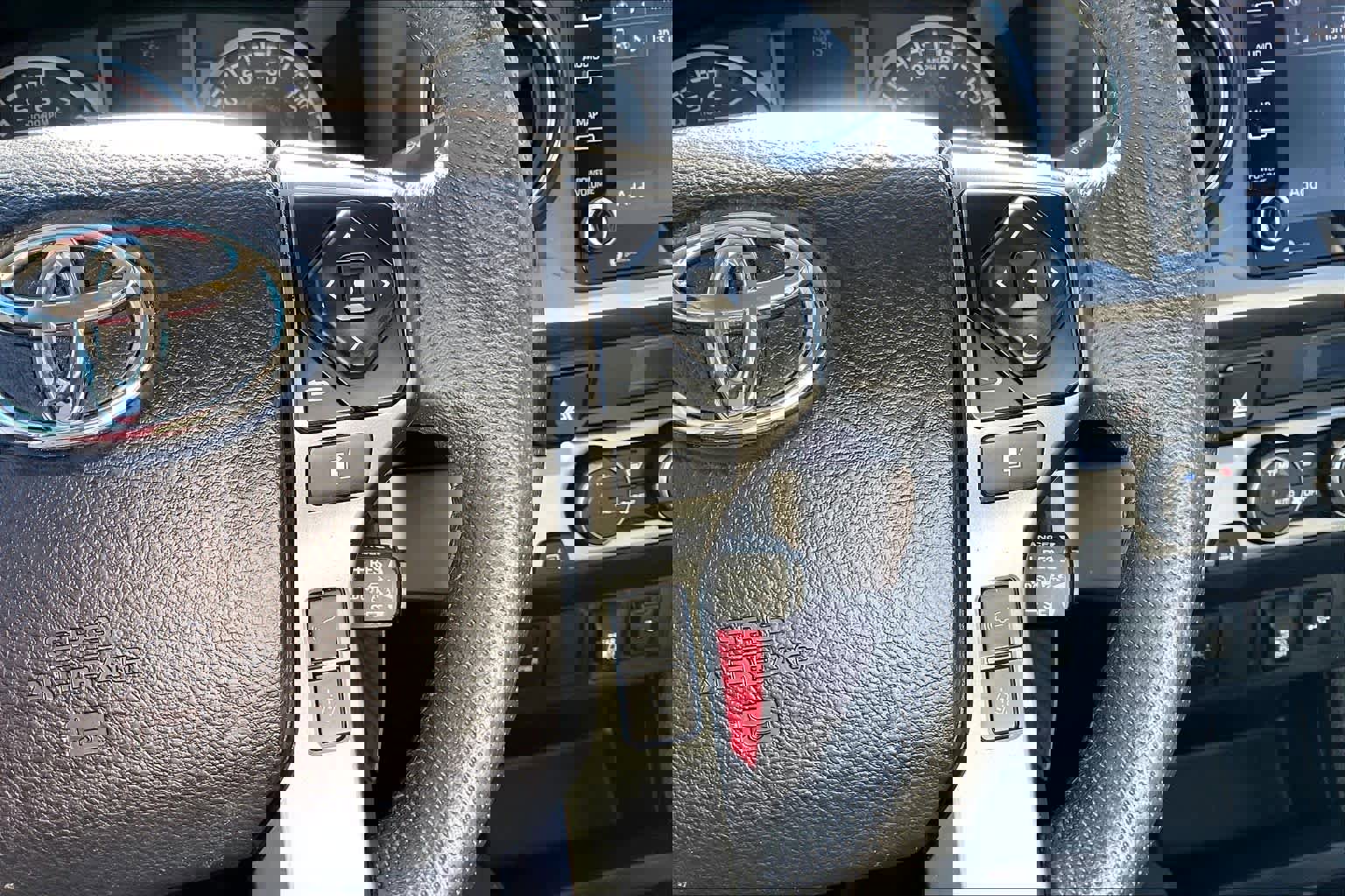 Used 2021 Toyota Tacoma SR5 image 20