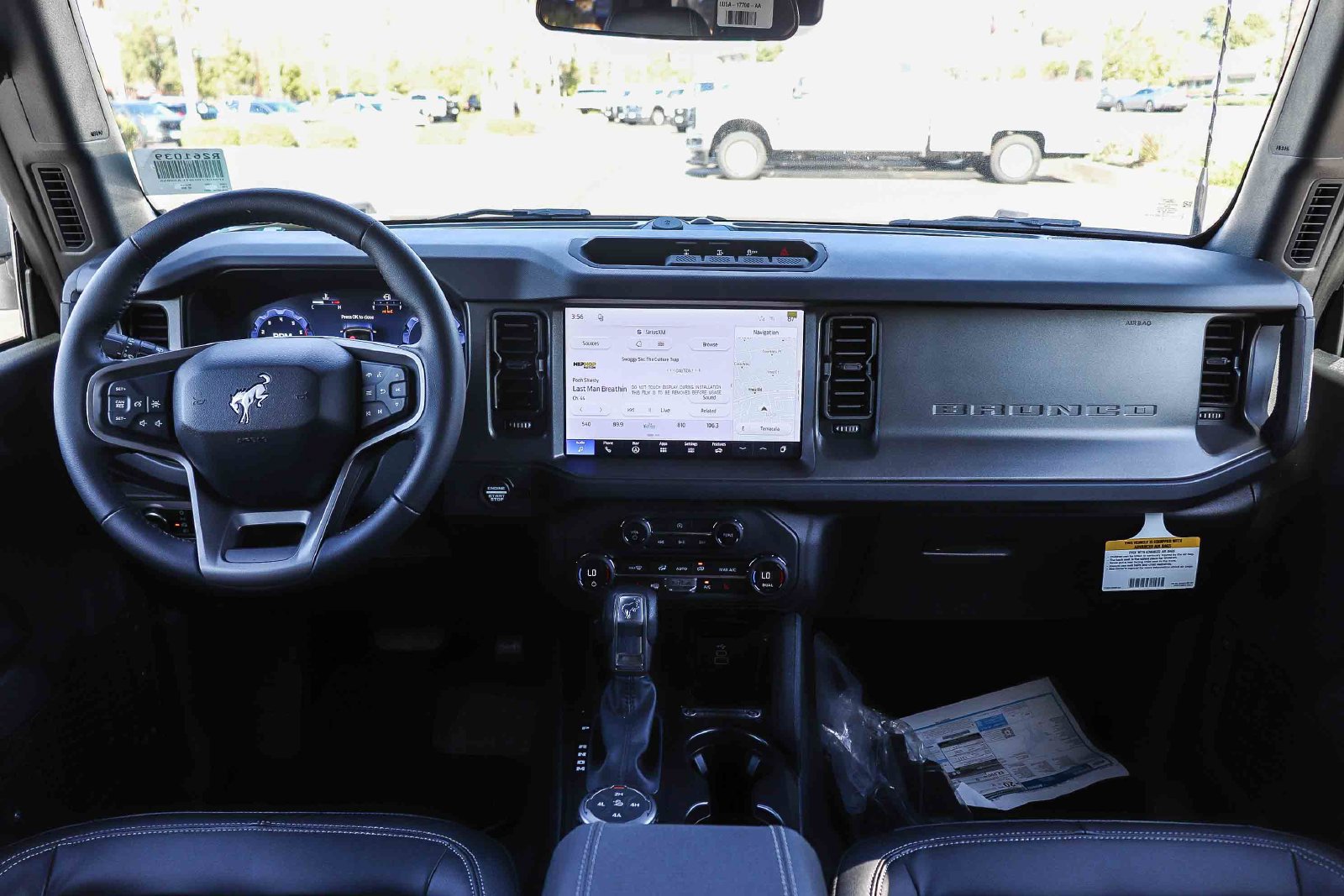 New 2026 Ford Bronco Big Bend w/ Black Diamond Package AWD/4WD image 12