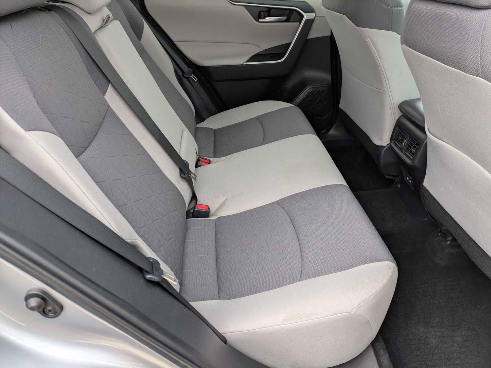 Used 2023 Toyota RAV4 XLE w/ Convenience Package AWD/4WD image 20