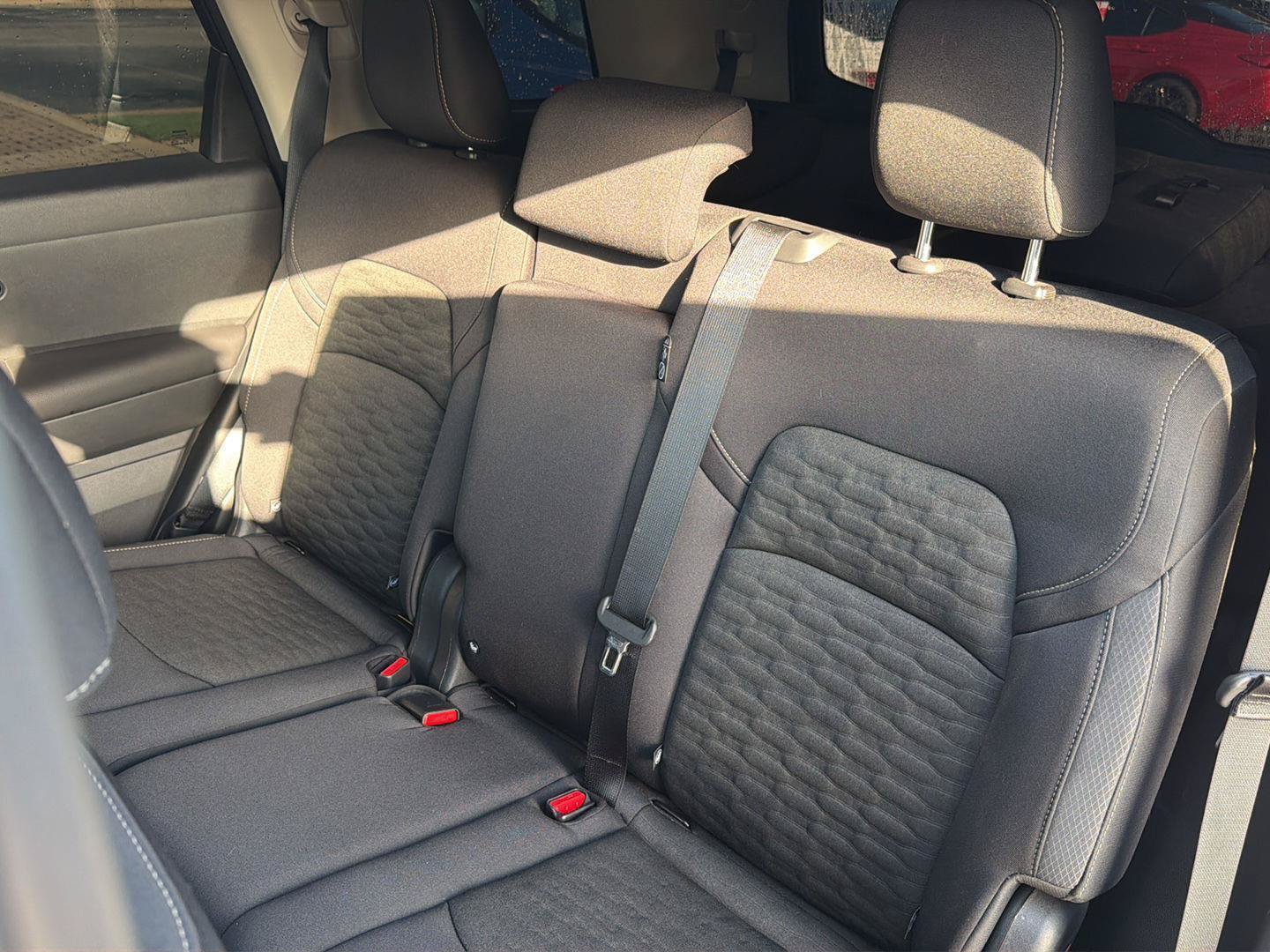 Used 2024 Nissan Pathfinder S AWD/4WD image 29
