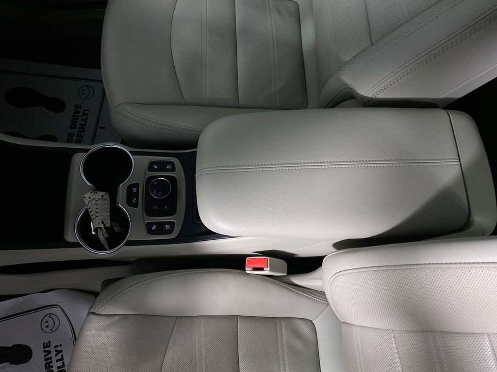 Certified 2023 GMC Terrain Denali w/ Denali Premium Package image 20
