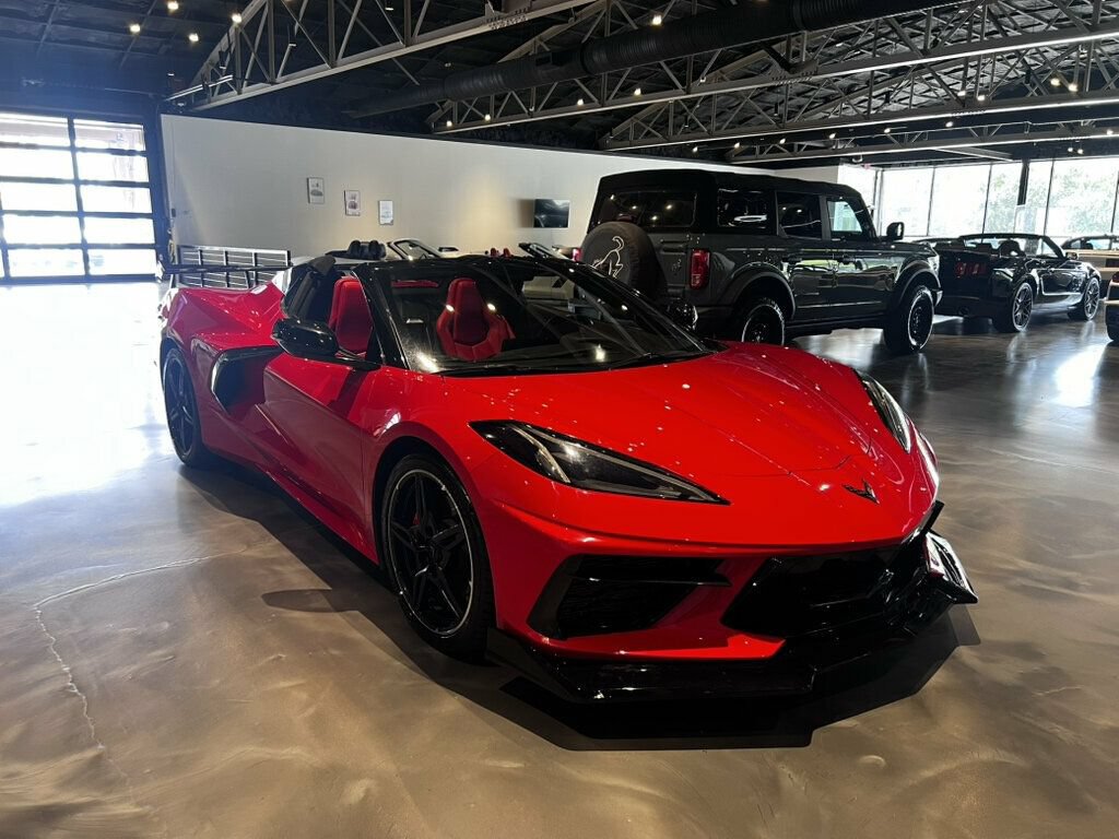 Used 2022 Chevrolet Corvette Stingray Convertible RWD image 11