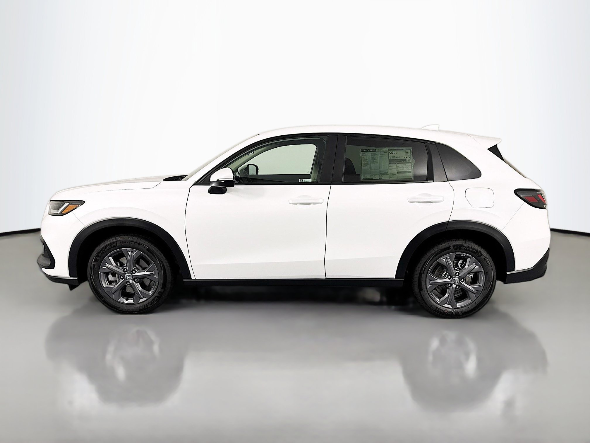 New 2027 Honda HR-V LX image 8