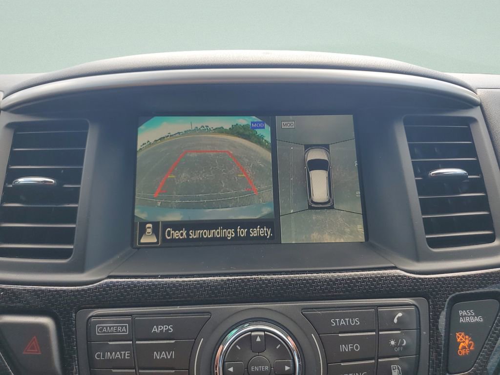Used 2020 Nissan Pathfinder SL FWD image 18