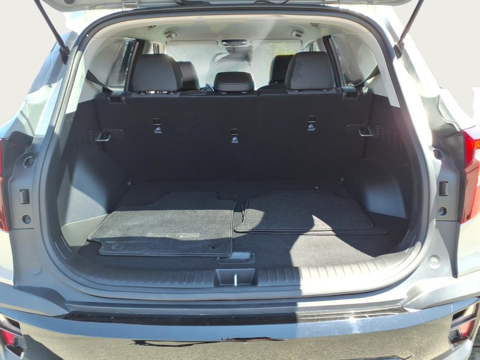 Used 2024 Kia Seltos X-Line AWD/4WD image 14