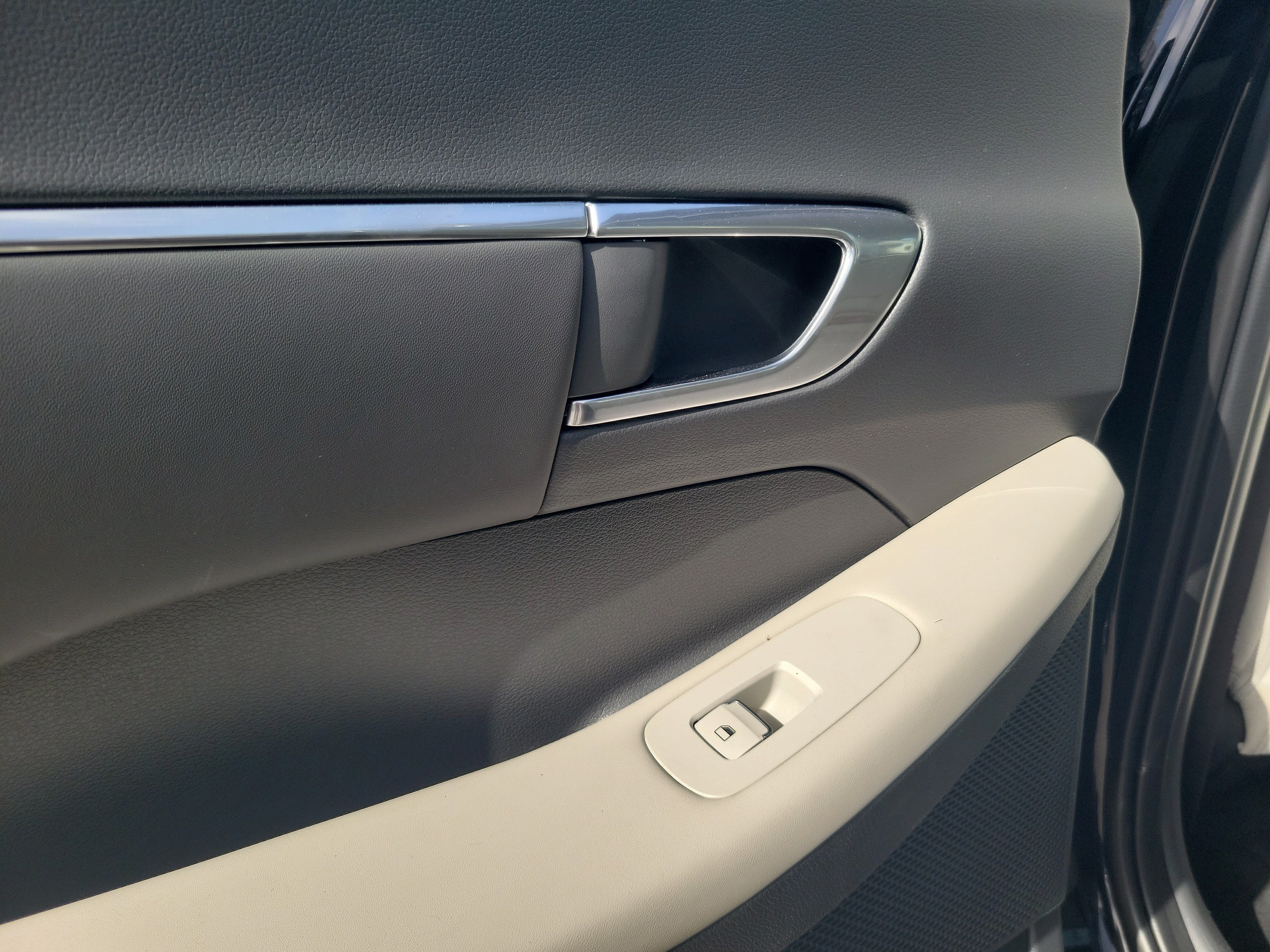 Used 2022 Hyundai Sonata SEL FWD image 9