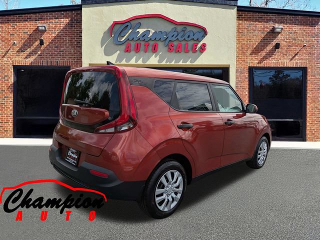 Used 2020 Kia Soul LX FWD image 4