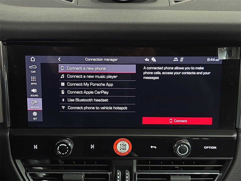 Certified 2025 Porsche Macan image 17