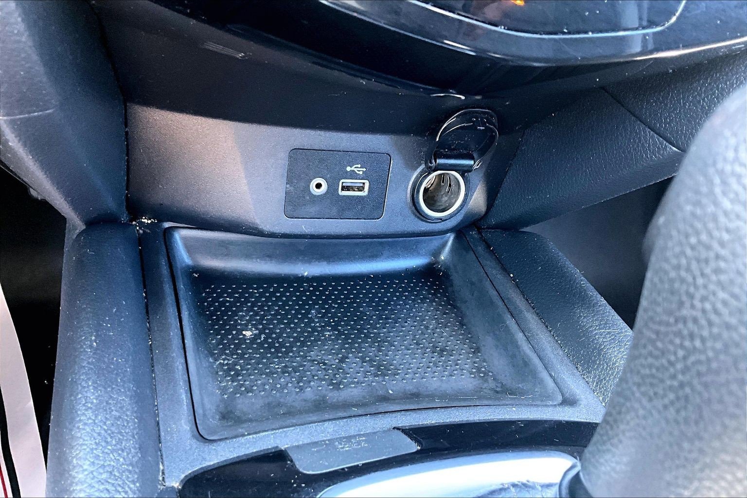 Used 2020 Nissan Rogue S w/ Special Edition Package image 16