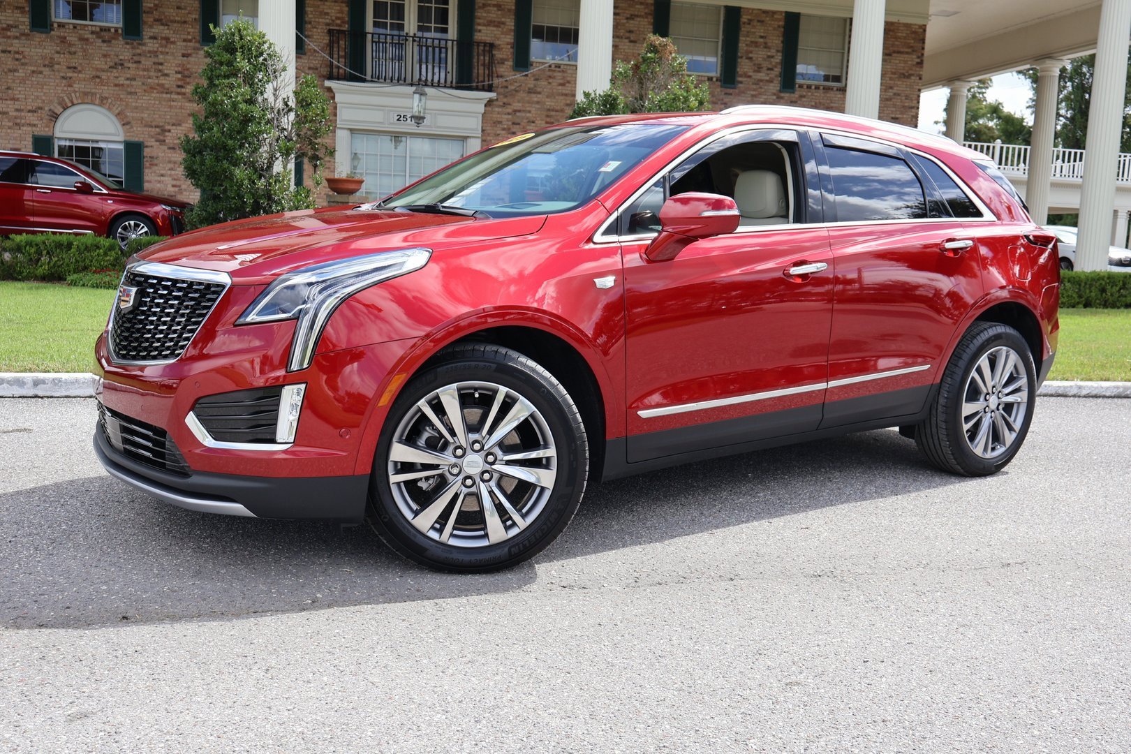 Certified 2025 Cadillac XT5 Premium Luxury w/ Technology Package