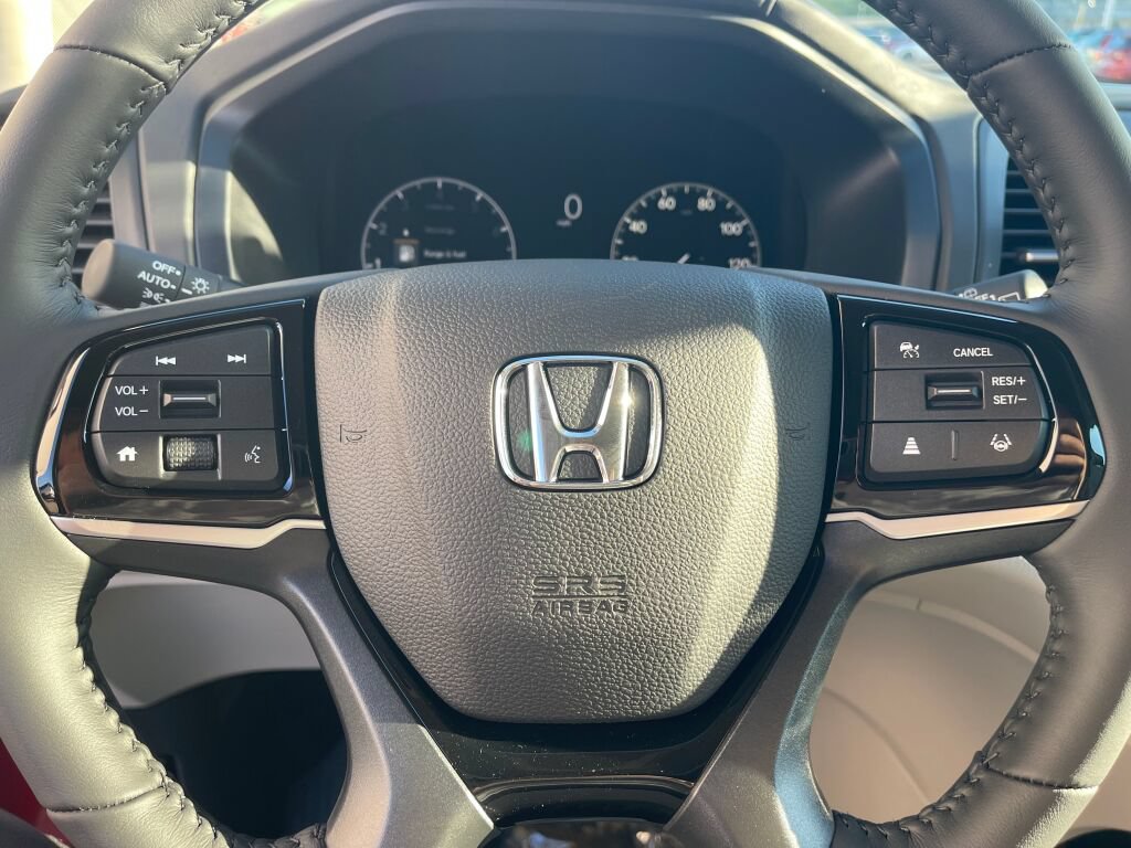 New 2026 Honda Odyssey Touring image 14