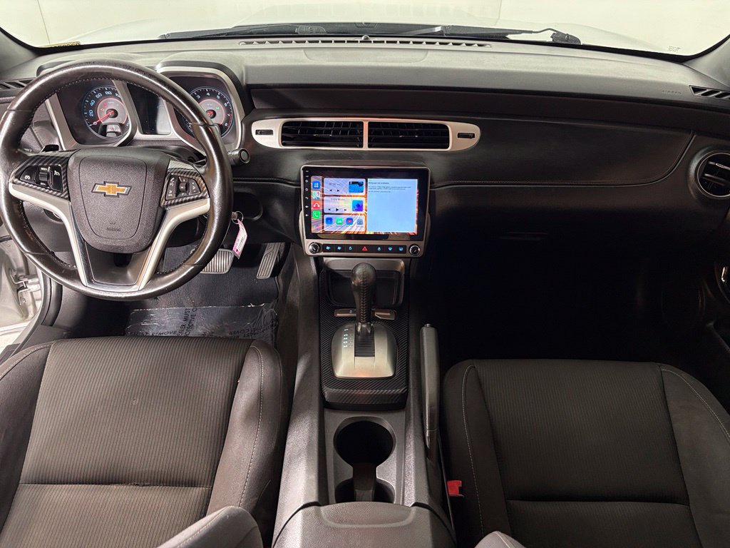 Used 2015 Chevrolet Camaro LT RWD image 29