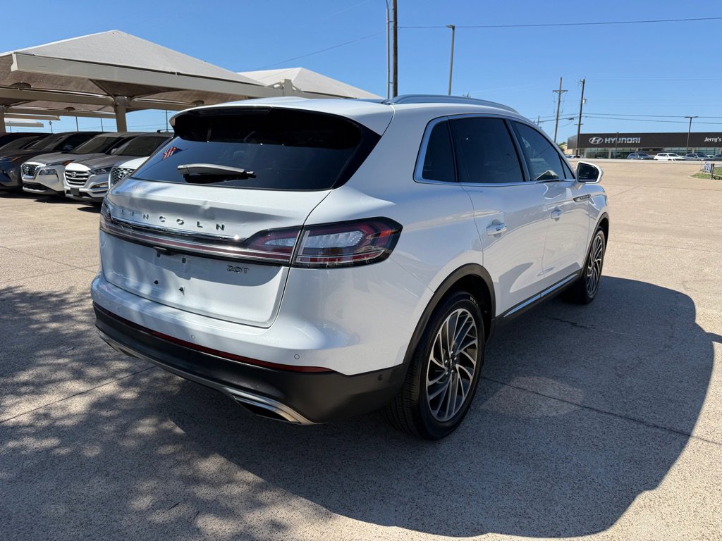 Used 2020 Lincoln Nautilus Reserve w/ Equipment Group 201A FWD image 7